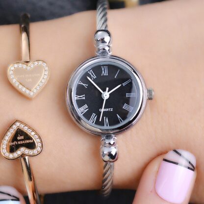 Bracelet Retro Small Women Watch