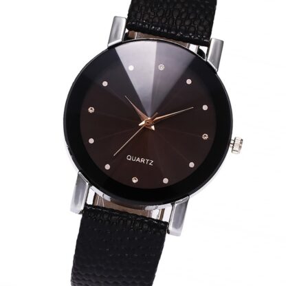 Elegant Women Leather Strap Wrist Watch