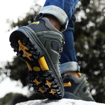 Winter Warm Snow Anti-Slip Waterproof Mens Boots