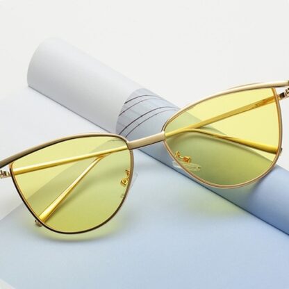 Fashion Classic Cat Eye Mirror Anti-Reflective Womens Sunglasses