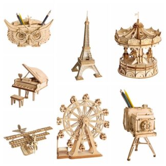 3D Figurine Model Wooden Home Decoration