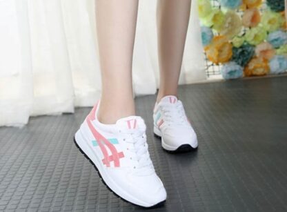 Spring Autumn Breathable Walking Women Sneakers Shoes