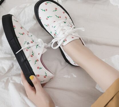 Spring Autumn Flat Canvas Sweet Cute Floral Women Sneakers