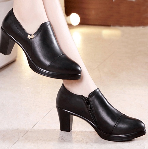 Khadim's Black Pump Shoe Heels for Women | Womens Ballerina Shoe | Formal  Heel Shoes for Women for Office : Amazon.in: Fashion