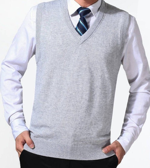 Yong Horse Mens Slim Fit V Neck Sweater Vest Knitted Cotton Sleeveless Casual Mens Sweater Pullover