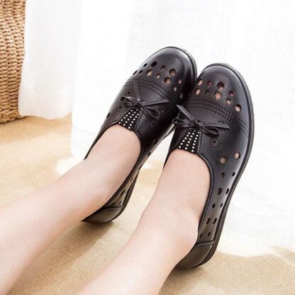 Casual Slip-On Leather Loafers Flat Shoes for Women