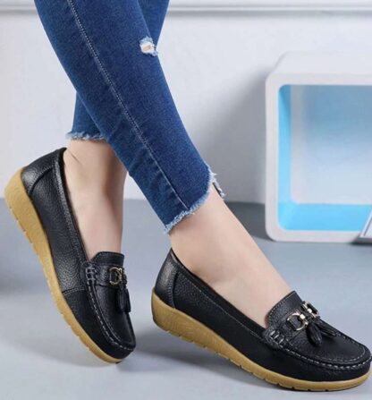 Breathable Genuine Leather Women Moccasins Flat Shoes