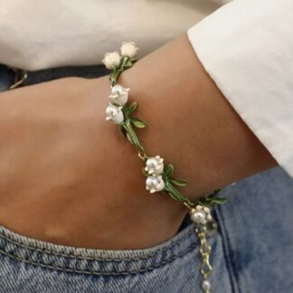 Charm Leaf Floral Womens Bracelets