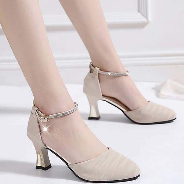 Women Wedding Shoes On Thin Heels Pointed Toe Women Pumps Elegant